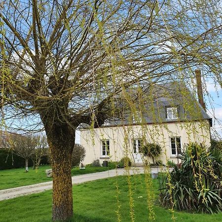 Au Petit Paradis Sainte-Gauburge-Sainte-Colombe Exteriér fotografie
